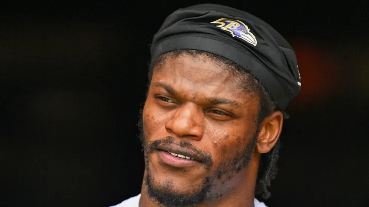 Quarterback Lamar Jackson #8 of the Baltimore Ravens