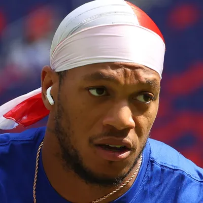 Is DJ Moore playing today for Bills vs Raiders in Week 6?