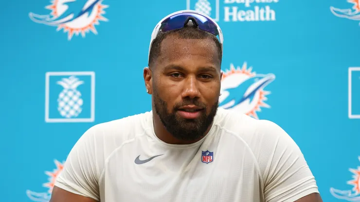 Bradley Chubb #2 of the Miami Dolphins