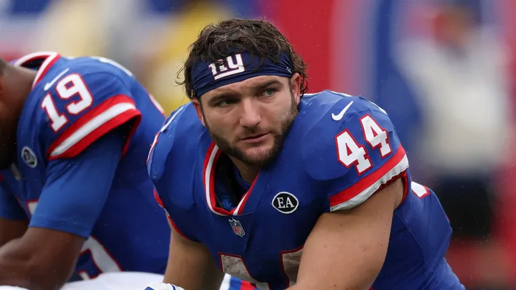 Cam Skattebo #44 of the New York Giants