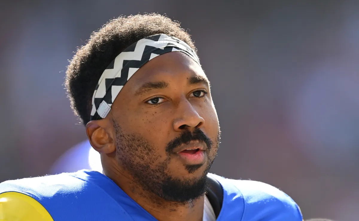 Mark Garrett Why isn't Myles Garrett playing today for Rams vs Cardinals in 2026 NFL ...