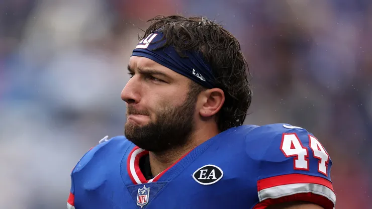 Cam Skattebo #44 of the New York Giants at MetLife Stadium.