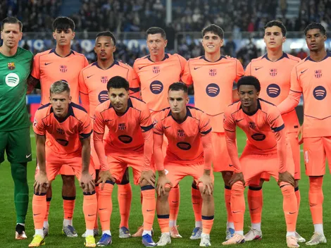 Why is Barcelona wearing 2025-26 alternate orange kit today vs PSG?