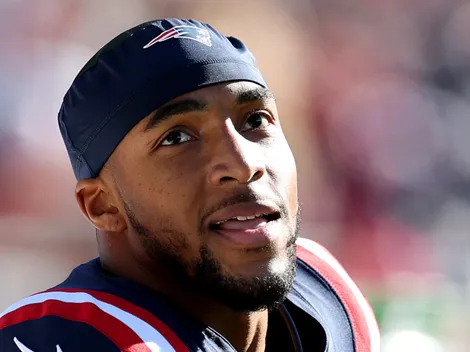 Is TreVeyon Henderson playing today for Patriots vs Bears?