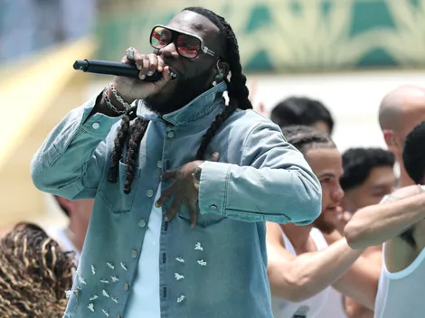 What time is Burna Boy performing at Saints vs. Steelers?