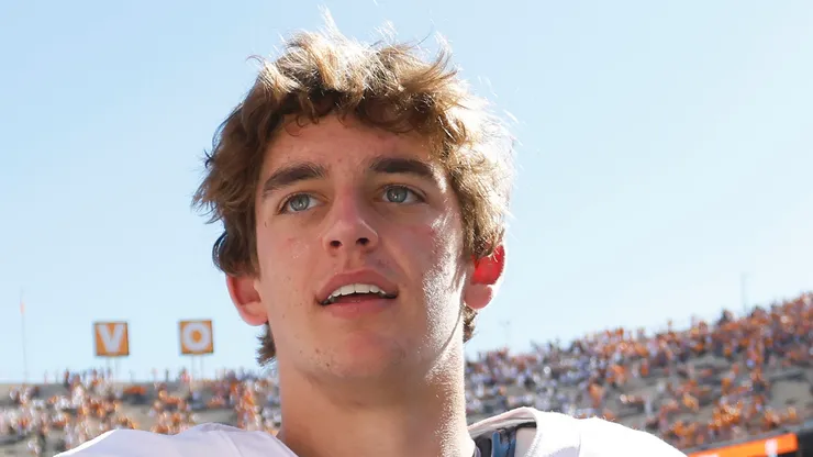 Arch Manning quarterback of the Texas Longhorns