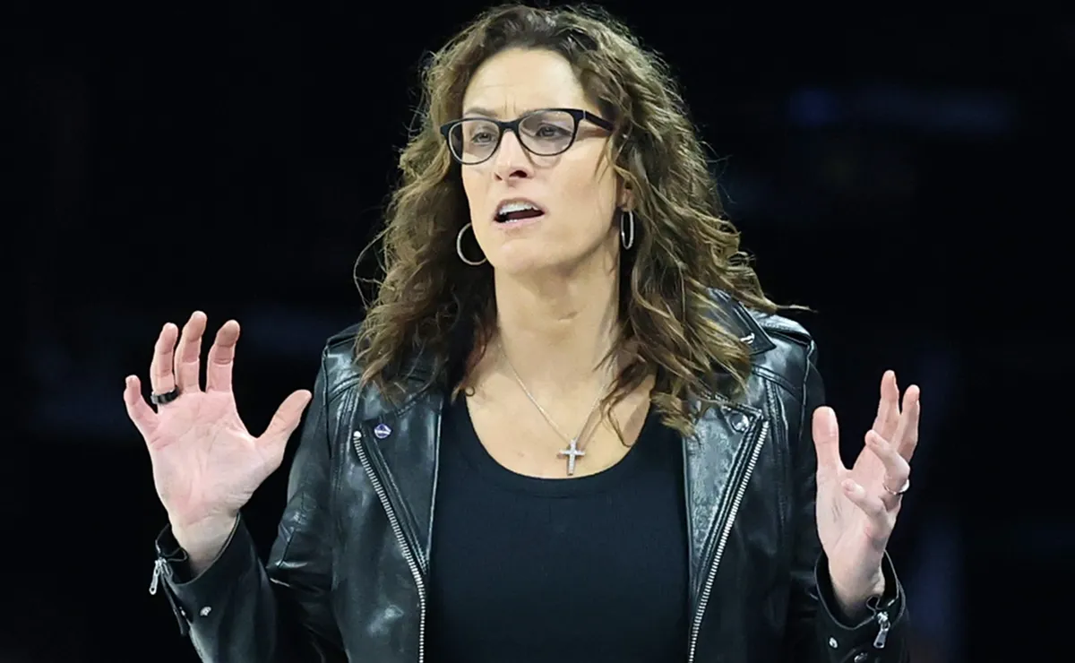 Caitlin Clark reportedly keeps Stephanie White as Fever’s HC after Amber Cox’s firing