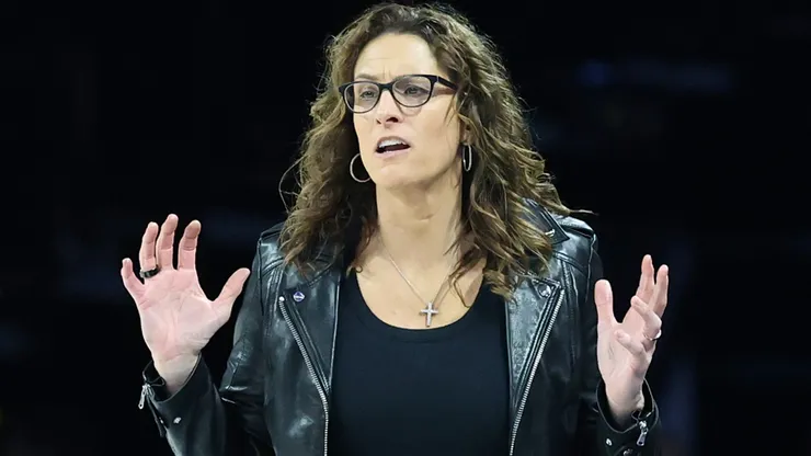 Head coach Stephanie White of the Indiana Fever.