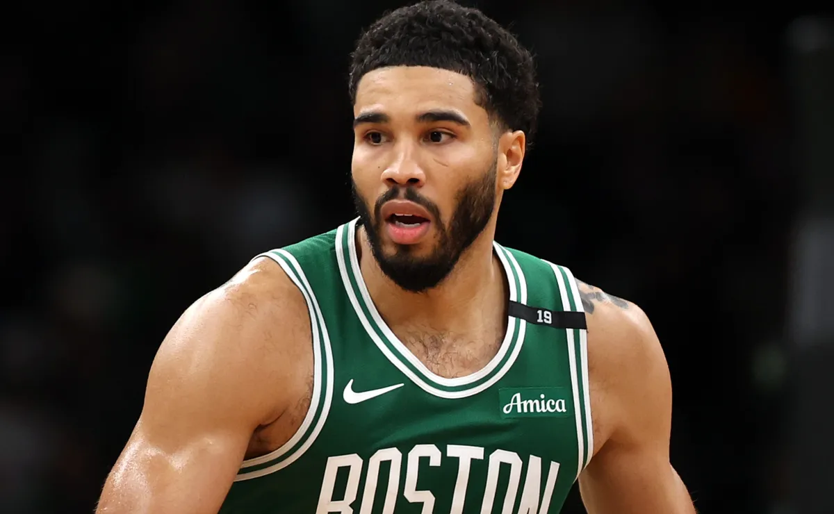 Celtics’ Jayson Tatum clears the air on Jaylen Brown dynamic, addresses NBA’s biggest feuds