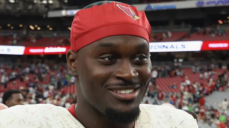 Jeremiyah Love #4 of the Arizona Cardinals at State Farm Stadium.