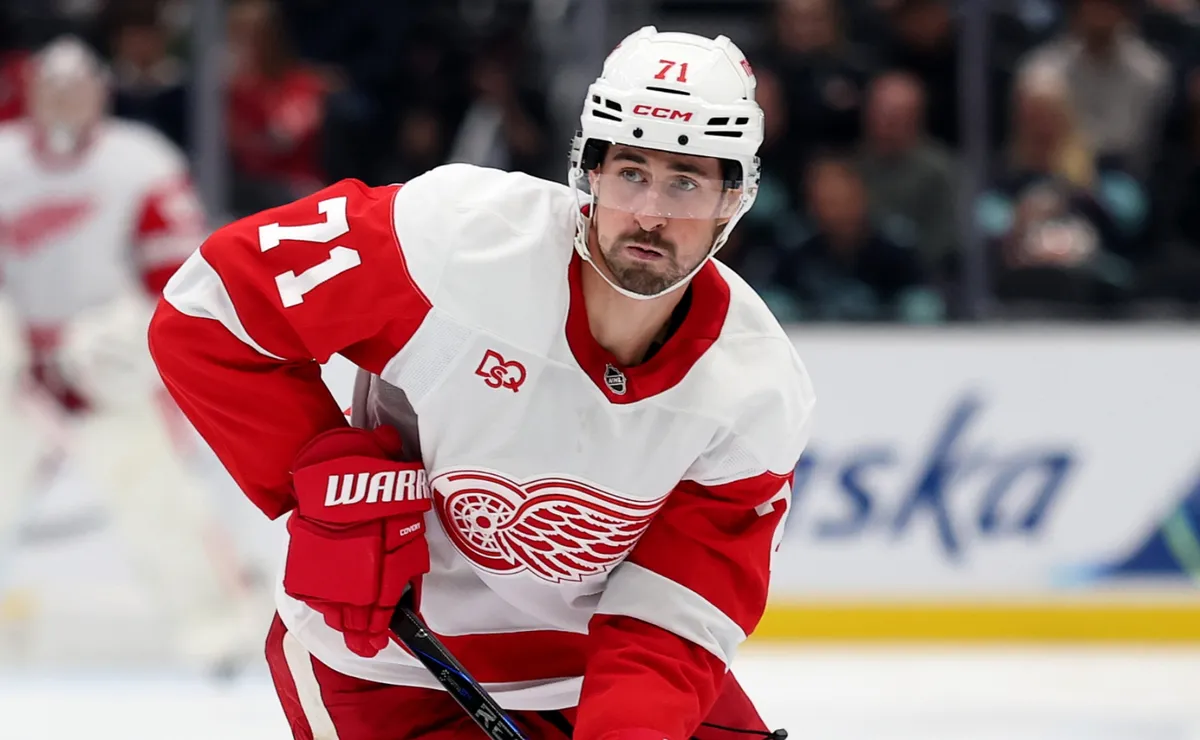Red Wings reportedly actively scouting Canadiens in case Dylan Larkin ...