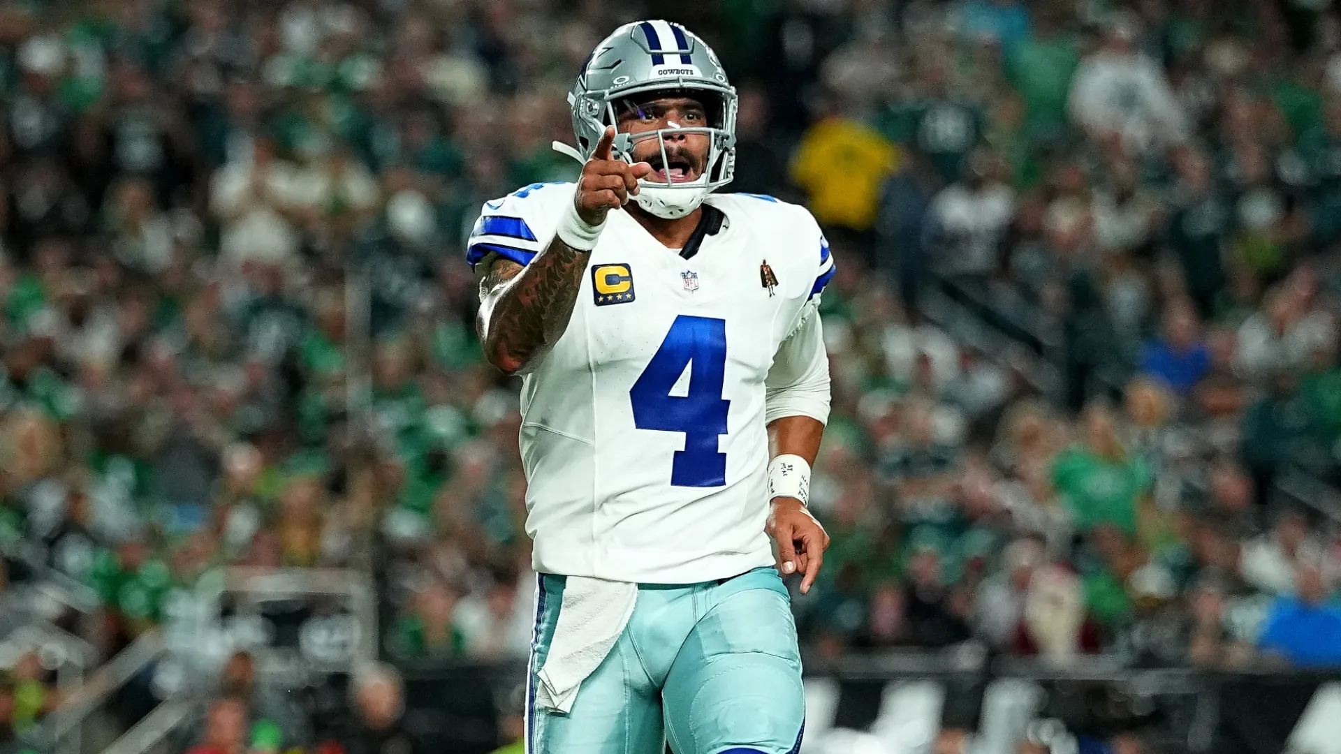 Dak Prescott #4 of the Dallas Cowboys (Source: Mitchell Leff/Getty Images)