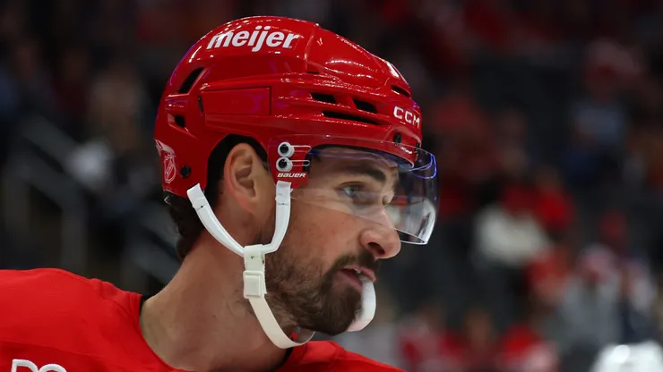 Dylan Larkin of the Detroit Red Wings