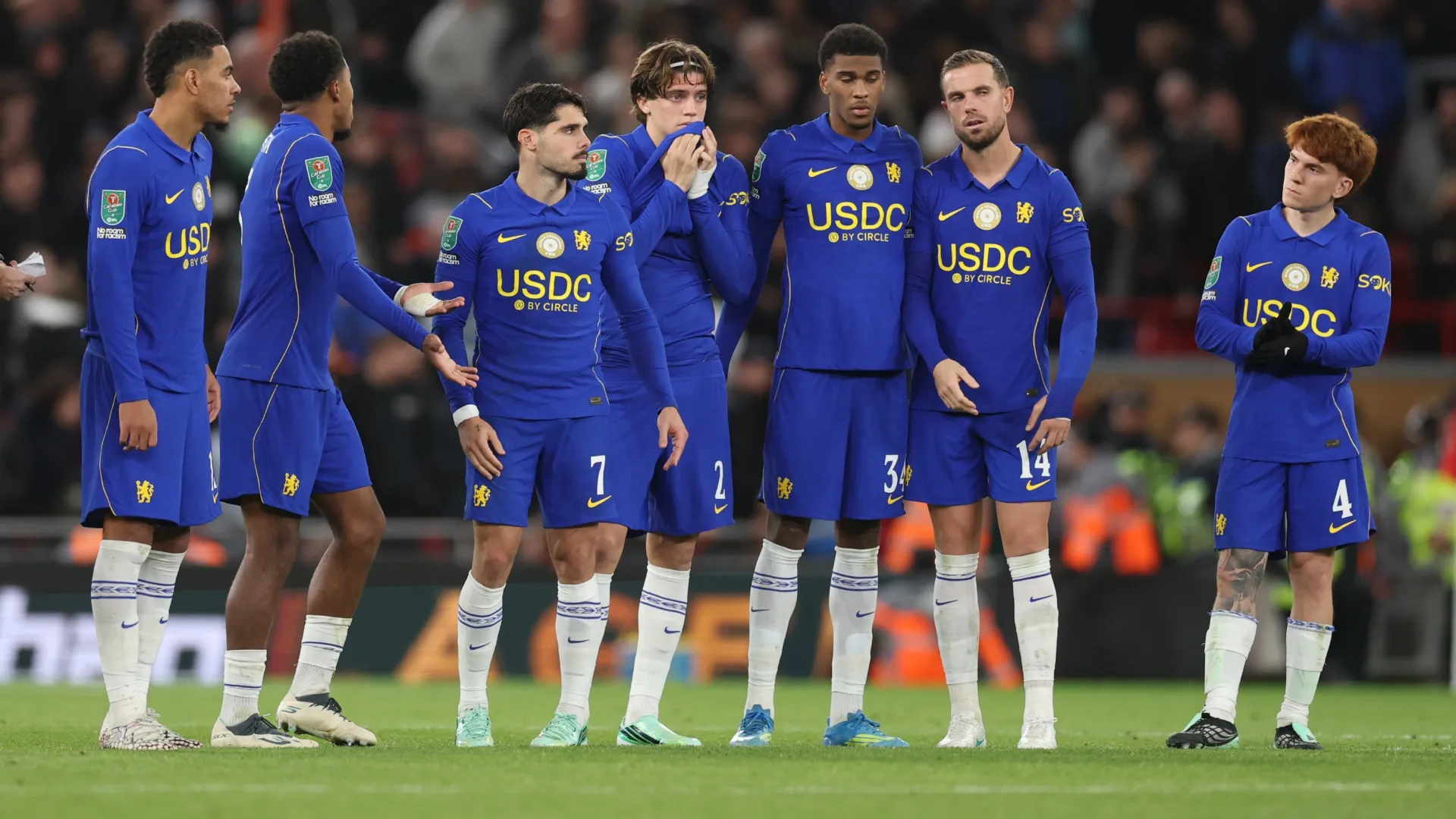 Chelsea players during the penalty shootout during the Carabao Cup Fourth Round match (Source: Michael Regan/Getty Images)