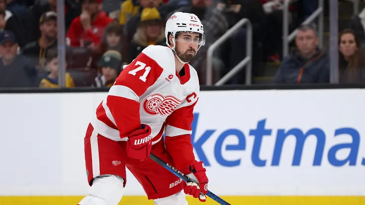 Dylan Larkin of the Detroit Red Wings