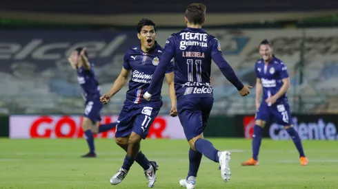 Isaác Brizuela se encuentra en la antesala del listado y Jesús Sánchez es el único activo dentro de este selecto grupo en Chivas