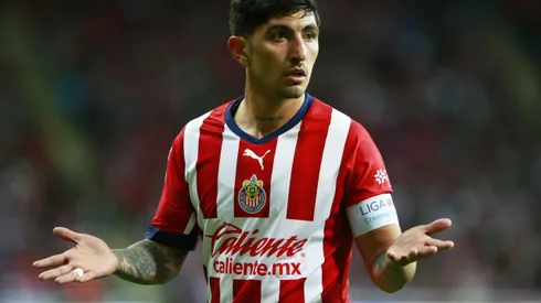 El reportero ofreció al menos tres razones por las que Víctor Guzmán no entra en planes de Selección Mexicana