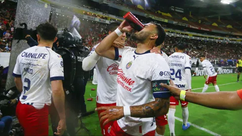 Alexis Vega alimentó la polémica con su desmedido festejo ante la tribuna de Atlas