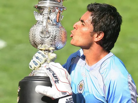 "Levantar el trofeo con Chivas es espectacular"