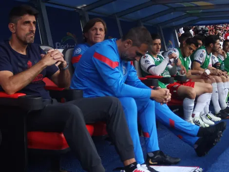 Perdió la titularidad y tiene un pie fuera de Chivas