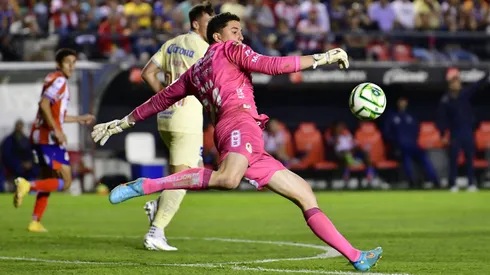 El portero del Atlético de San Luis impresionó a la afición de las Chivas de Guadalajara