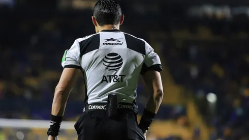 El juez designado para el Clásico Tapatío de ida en los Cuartos de Final viene de trabajar en la Reclasificación
