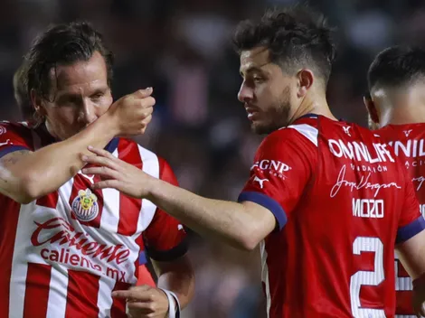 Chivas celebra antes de enfrentar al Atlas