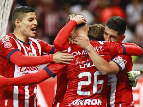 Chivas tiene tres opciones para un delantero