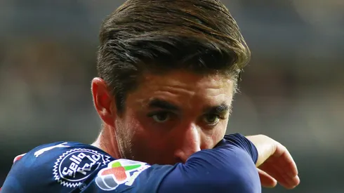 Directiva de Chivas toma drástica decisión con Isaac Brizuela: ¡SE ACABÓ!