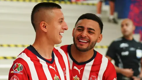 ¡CAMBIAN DE OPINIÓN! Multimillonario precio que le puso Chivas a Alexis Vega y Piojo Alvarado