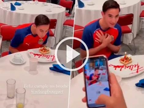 Video: ¿Se salvó del pastelazo?