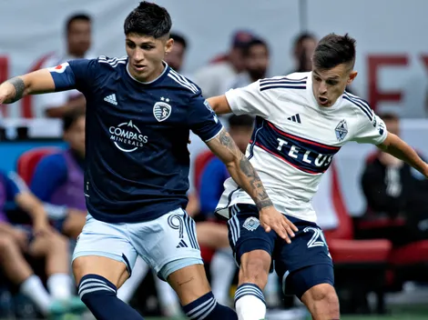 Alan Pulido volvió a hablar de su futuro