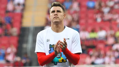 Enorme gesto del Chicote Calderón.