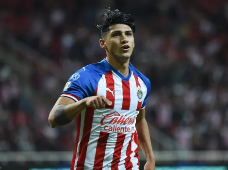 Las dos opciones que tiene Alan Pulido para regresar a Chivas