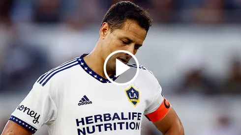 Así se lesionó Chicharito Hernández.