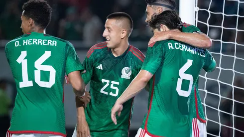 Piojo Alvarado fue titular y jugó 55 minutos en la victoria de México en Mazatlán