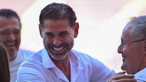 Fernando Hierro, responsable del buen momento de Chivas.