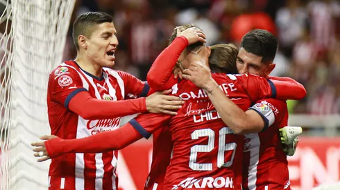 ¡NO APRENDEN! Comentaristas insisten en que Chivas no triunfará con mexicanos