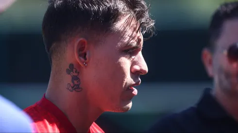 Cristian Calderón resaltó ante los medios el carácter de las Chivas para superar las adversidades