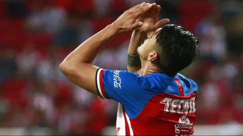 Alan Pulido no se sumaría de inmediato a las Chivas de acuerdo al reporte del comunicador