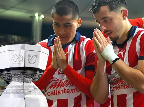 Chivas ya viaja a Estados Unidos tras dos horas de retraso