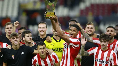 La afición de Chivas apuntó contra la parcialidad rojinegra por la asistencia al Estadio Jalisco