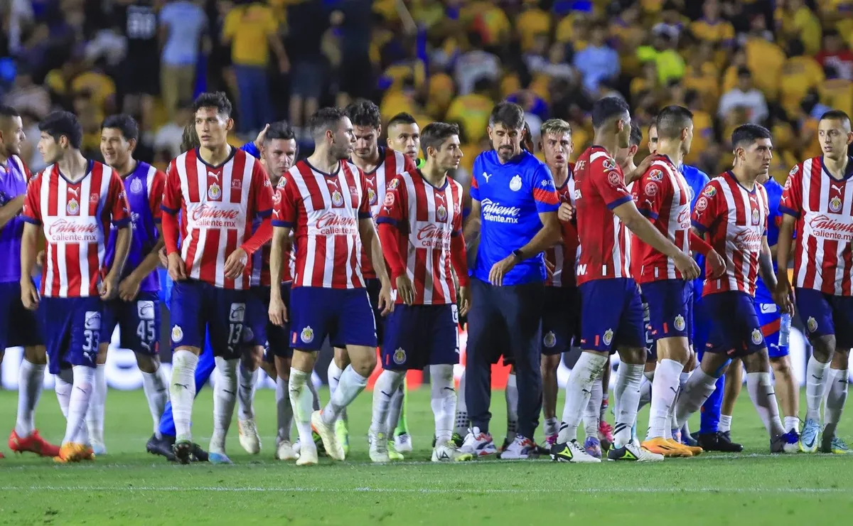 Paunovic aclara que Chivas no es equipo de excusas ni que se ponga a ...