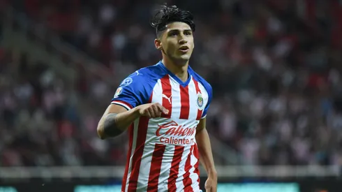 ¿Pulido firmó precontrato?