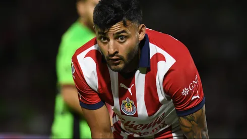 Alexis Vega fue tundido una vez más por la afición de Chivas en las redes sociales