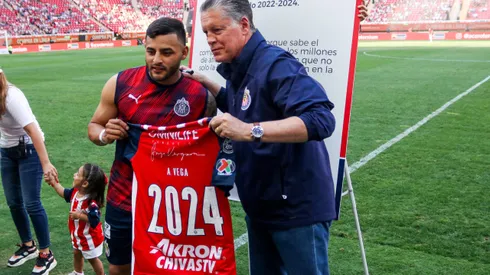 Alexis Vega fue renovado en la gestión de Ricardo Peláez y ahora deberá negociar con Fernando Hierro