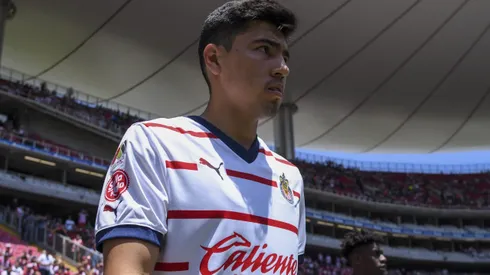 El histórico delantero de Chivas aseguró que Érick Gutiérrez no tiene como sobresalir con el Guadalajara por sus características