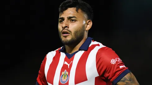 Alexis Vega se perderá el partido frente a Rayados en el Estadio Akron por su expulsión