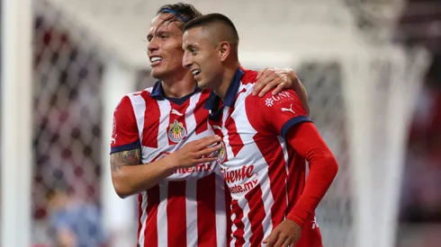 Roberto Alvarado anotó el gol de la ventaja para las Chivas