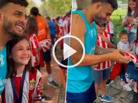 Video: El emotivo gesto de Alexis Vega con una aficionada